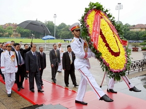 Concluye visita oficial de alto dirigente norcoreano a Vietnam